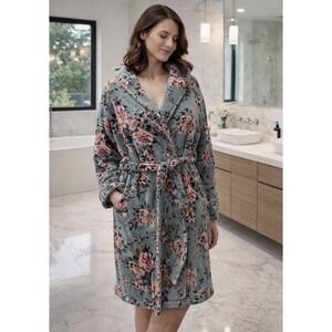 Vera Bradley Plush Robe Sz S/M Hooded Fleece Pockets Belted Sage Green Floral